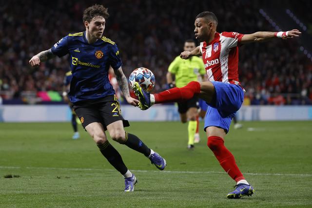 申京26+11库里19分 火箭险胜勇士晋级杯赛四强